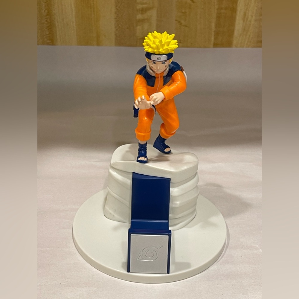 Naruto™ Gaming  2002 VTG ANIME GAMING DECOR